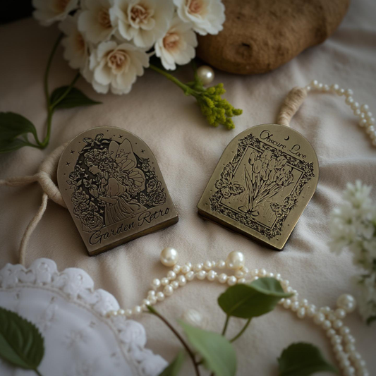 Vintage stationery metal clip