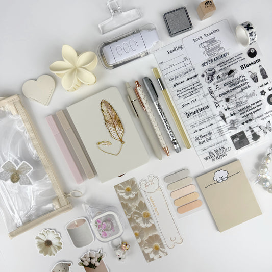 🤍 Vanilla Cloud Bookish Bundle